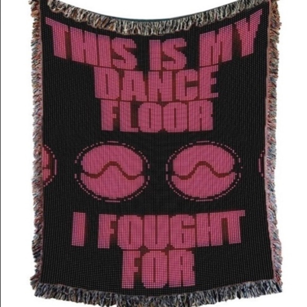 Lady Gaga X VMA blanket brand new SOLD OUT free woman